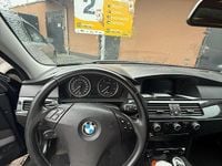 Gebraucht BMW 520 177 PS (130 kW) 2010 Schwarz Kombi