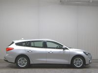 Gebraucht Ford Focus Titanium 125 PS (91 kW) 2021 Silber Limousine