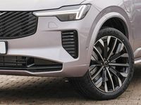 Neu Volvo XC90 Ultra 310 PS (228 kW) 2026 Silber SUV