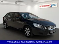Second-hand Volvo V60 114 CP (83 kW) 2013 Negru Break