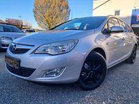 Gebraucht Opel Astra Design Edition 116 PS (85 kW) 2011 Silber Kombi