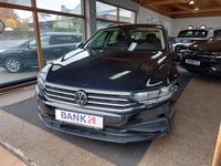 Gebraucht VW Passat Basis 150 PS (110 kW) 2022 Schwarz Kombi