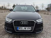 Gebraucht Audi Q3 140 PS (102 kW) 2012 Schwarz SUV