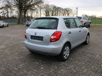 Gebraucht Skoda Fabia Cool Edition 75 PS (55 kW) 2013 Silber Limousine