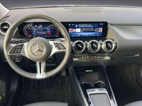 Gebraucht Mercedes B200 Progressive 163 PS (119 kW) 2023 Iridiumsilber  metalliclack Van / Kleinbus