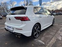 Gebraucht VW Golf VIII Sound 320 PS (235 kW) 2022 Pure white Limousine
