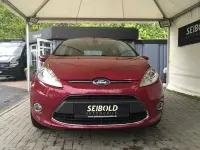 Gebraucht Ford Fiesta Titanium 104 PS (76 kW) 2012 Violett Kleinwagen