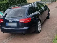 Gebraucht Audi A6 Comfort 170 PS (125 kW) 2010 Blau Kombi