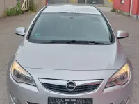 Gebraucht Opel Astra Sport 90 PS (66 kW) 2011 Silber Kombi