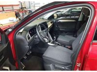 Gebraucht VW T-Roc Move 150 PS (110 kW) 2023 Rot SUV