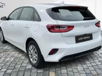 Nowe Kia Ceed Best 140 KM (102 kW) 2025 Biały Hatchback