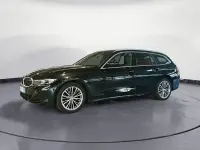 Gebraucht BMW 320 Sport Line 190 PS (139 kW) 2023 Black sapphire metallic Kombi