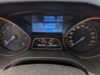 Gebraucht Ford Focus Trend 125 PS (91 kW) 2014 Schwarz Kombi