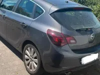 Gebraucht Opel Astra 140 PS (102 kW) 2012 Kleinwagen
