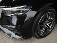 Gebraucht Mercedes E300 AMG 204 PS (150 kW) 2024 Obsidianschwarz Kombi
