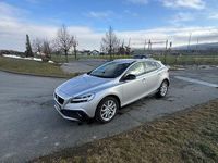 Gebraucht Volvo V40 CC Kinetic 190 PS (139 kW) 2017 Silber Kombi