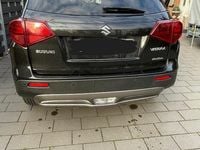 Gebraucht Suzuki Vitara Comfort+ 140 PS (102 kW) 2019 Schwarz SUV