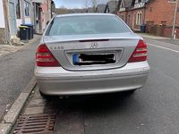 Gebraucht Mercedes C320 218 PS (160 kW) 2003 Silber Limousine