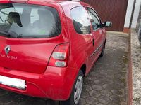 Second-hand Renault Twingo 75 CP (55 kW) 2011 Roșu Hatchback