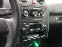 Gebraucht VW Caddy Maxi 102 PS (75 kW) 2015 Weiß Van / Kleinbus