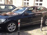 Gebraucht Mercedes E220 Avantgarde 170 PS (125 kW) 2010 Schwarz Limousine