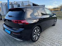 Gebraucht VW Golf VIII Move 150 PS (110 kW) 2024 Grenadillschwarz Limousine