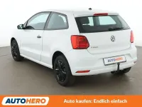 Gebraucht VW Polo Trendline 75 PS (55 kW) 2017 Weiß Kleinwagen