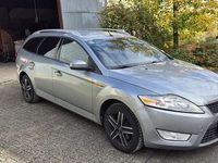 Gebraucht Ford Mondeo Ambiente 125 PS (91 kW) 2009 Grau Kombi