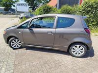 Gebraucht Mitsubishi Colt 95 PS (69 kW) 2013 Braun Limousine