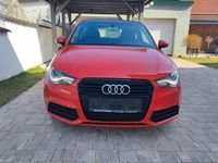 Gebraucht Audi A1 Comfort 86 PS (63 kW) 2011 Rot Kleinwagen