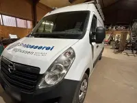 Gebraucht Opel Movano 131 PS (96 kW) 2018 Weiß Van / Kleinbus