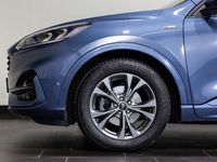 Gebraucht Ford Kuga ST-Line 120 PS (88 kW) 2022 Blau SUV