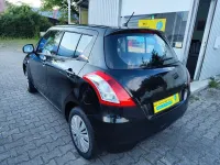 Gebraucht Suzuki Swift Club 94 PS (69 kW) 2015 Schwarz Kleinwagen