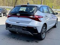 Ny Hyundai i20 Select 101 HK (74 kW) 2026 Grå Hatchback
