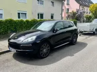 Second-hand Porsche Cayenne 245 CP (180 kW) 2013 Negru SUV