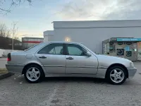 Gebraucht Mercedes C230 194 PS (142 kW) 1998 Silber Limousine