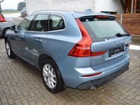 Gebraucht Volvo XC60 Momentum 197 PS (144 kW) 2019 Blau SUV