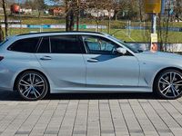 Gebraucht BMW 330 Shadowline 245 PS (180 kW) 2024 Grau Kombi