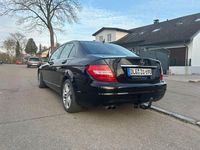 Gebraucht Mercedes C180 156 PS (114 kW) 2011 Schwarz Limousine