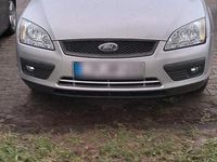 Second-hand Ford Focus 80 CP (58 kW) 2005 Argintiu Berlinǎ