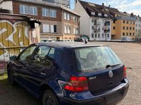 Second-hand VW Golf IV 75 CP (55 kW) 2002 Albastru Hatchback