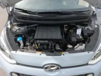 Gebraucht Hyundai i10 Style 87 PS (63 kW) 2019 Weiß Kleinwagen