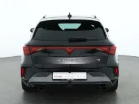 Nowe Cupra Leon VZ 333 KM (244 kW) 2025 Czarny Sedan/Limuzyna