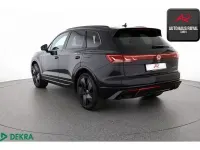 Gebraucht VW Touareg R 462 PS (339 kW) 2024 Grenadillschwarz SUV
