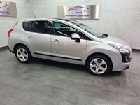 gebraucht Peugeot 3008 Premium *AHK/Pano/KlimaA/Tempo*