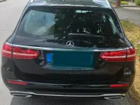Gebraucht Mercedes E220 200 PS (147 kW) 2023 Schwarz Kombi