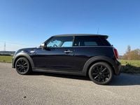 Gebraucht Mini Cooper SE 135 kW (184 PS) 2023 Schwarz Kleinwagen