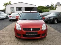 Gebraucht Suzuki Swift Comfort 92 PS (67 kW) 2009 Rot Kleinwagen