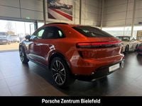 Gebraucht Porsche Macan Turbo 469 kW (639 PS) 2024 Orange SUV