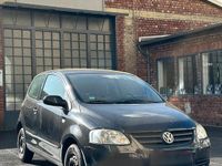 Gebraucht VW Fox 55 PS (40 kW) 2005 Schwarz Kleinwagen